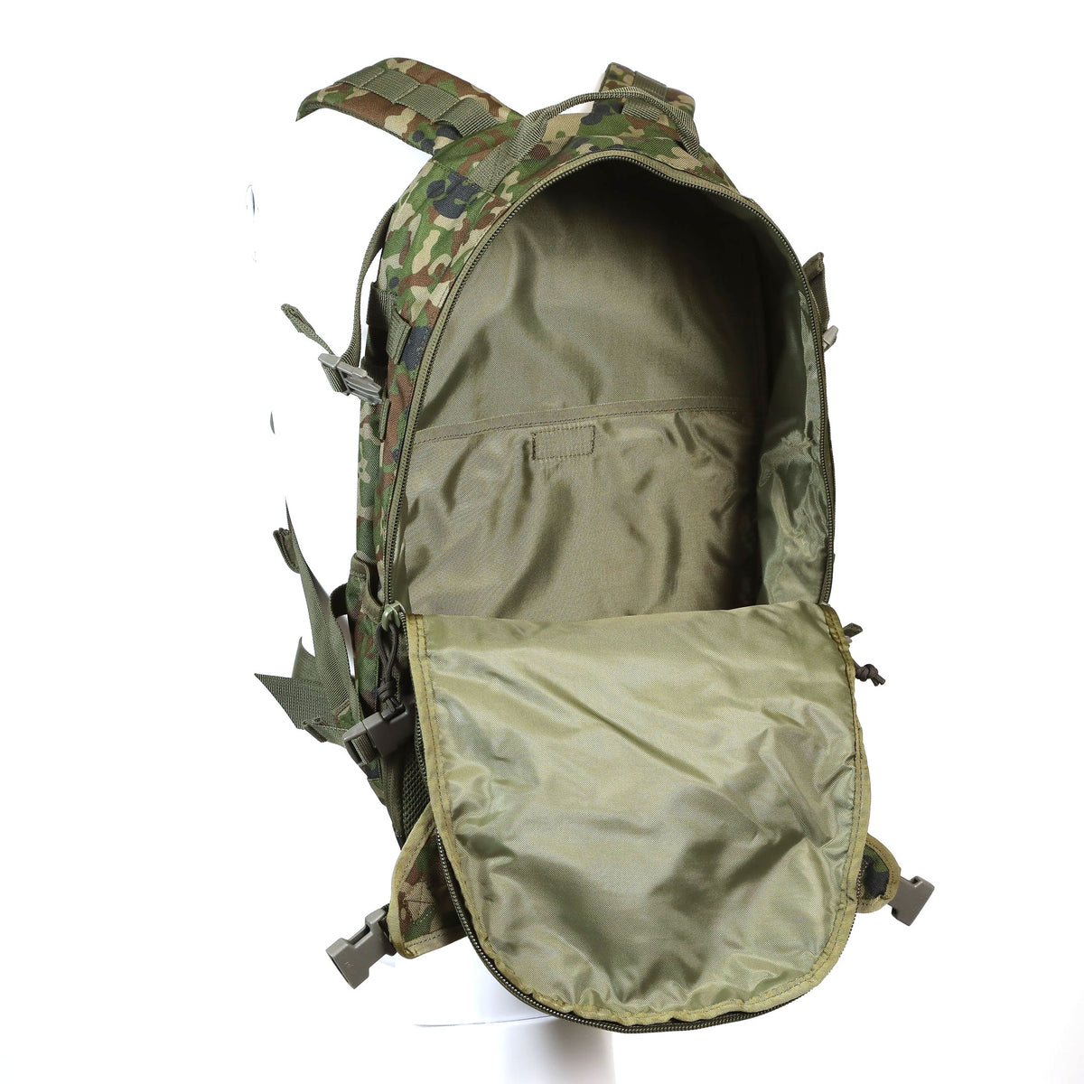 戦争遺品　リュックサック Amazon | フランス軍放出品 リュックサック F-2 防水 ナイロン製